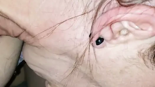 Sexy Slut Gives Sloppy Blowjob