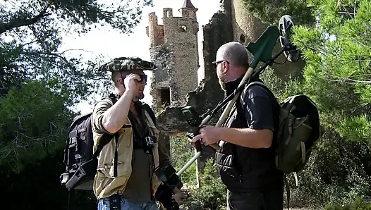 Strong boinked fuckhole of Lusty Chica pink slit looks little full of sperm