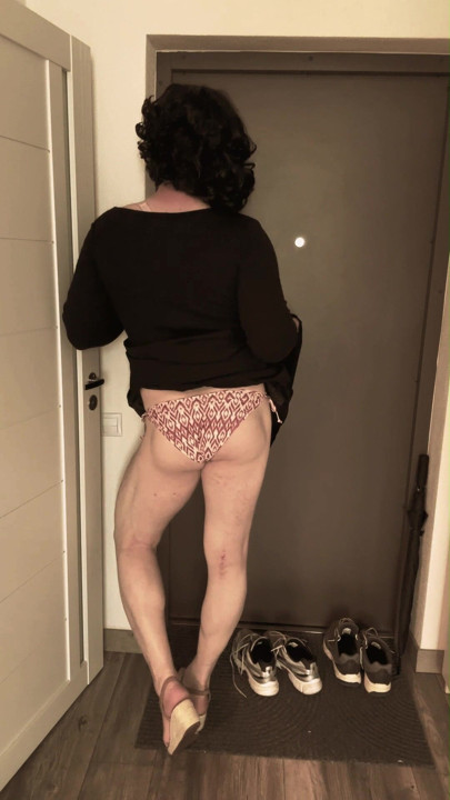 Exposed Sissy.