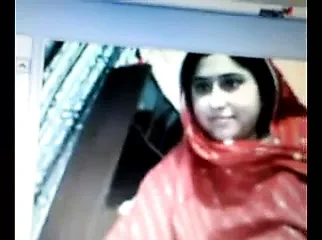 Dr Sadia