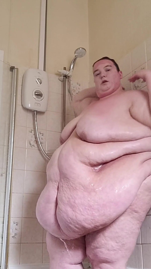shower jiggles and washing pt 3