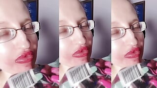 Asmr Sweet chklet chatna- asmr, chashma, diggaj, lipastik, bare honth,, bhojan, chehra kism, lnbe nakhoon