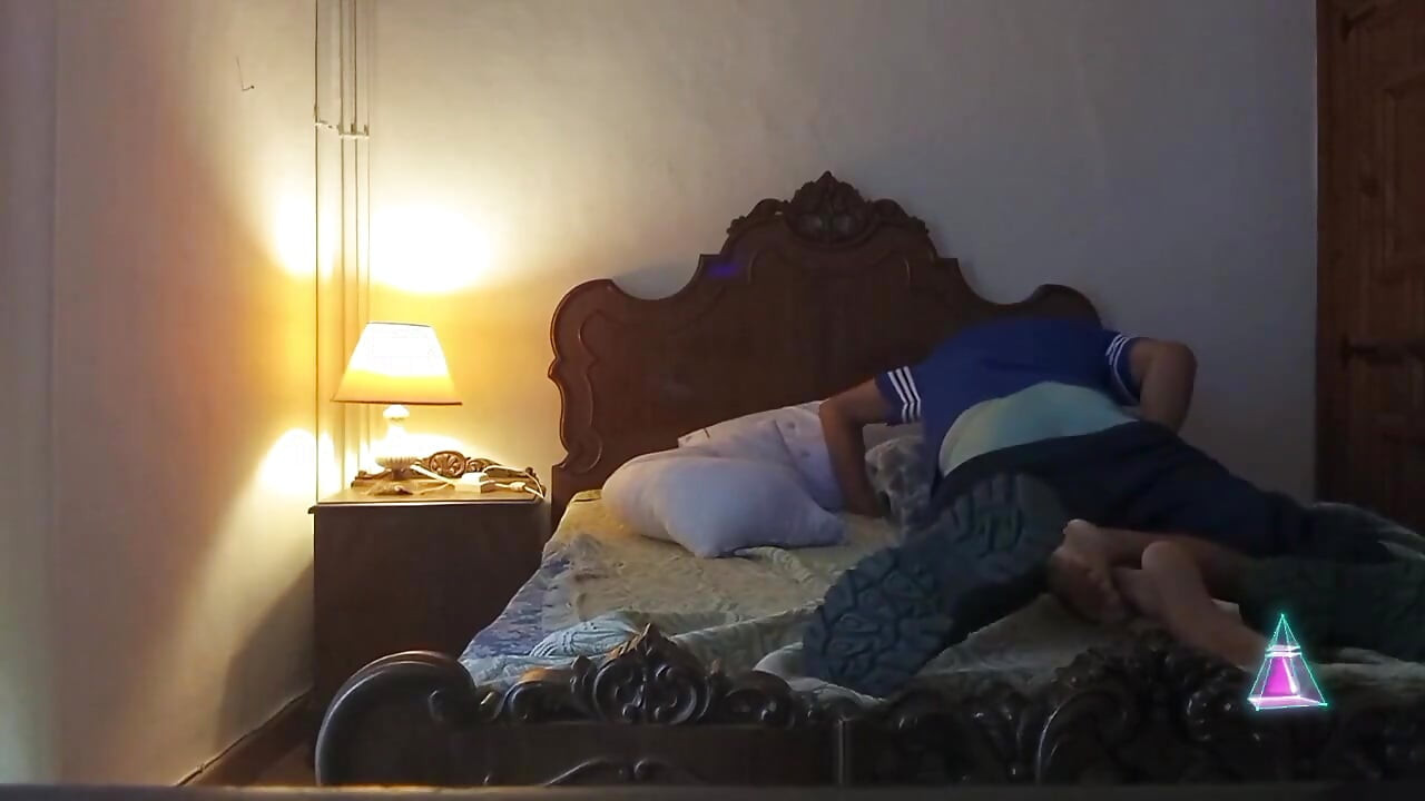 Before Going to Work I Impregnate My Colleague