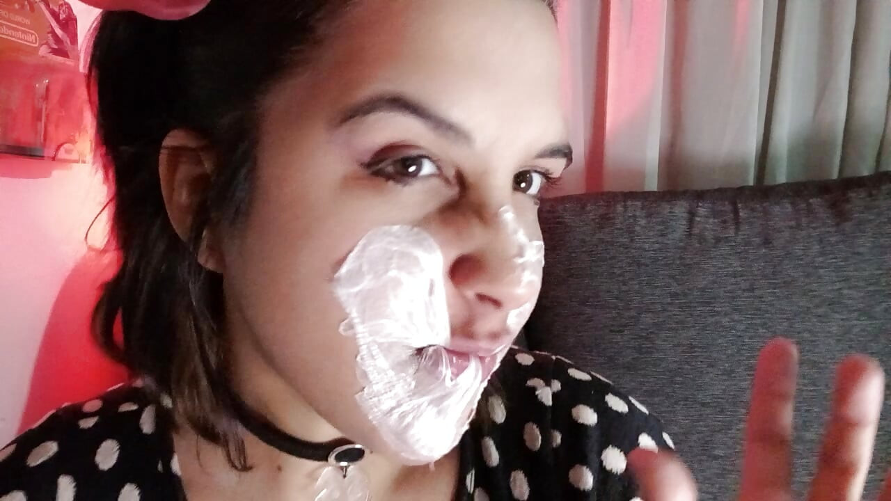 Fazendo uma bagunça de chiclete - Minnie Outfit - Bunny Looner
