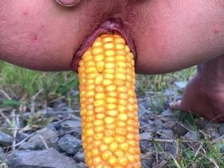 Кукуруза в моей заднице