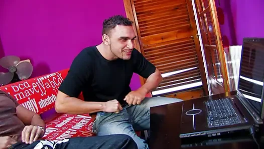 Wildes Fickfest Mit Tätowierten Schätzchen