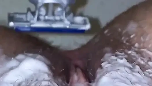 Shaving My Hairy Pussy