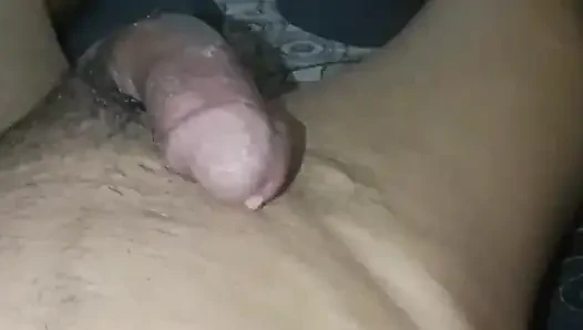 Domaltarak aşık olan bir adam