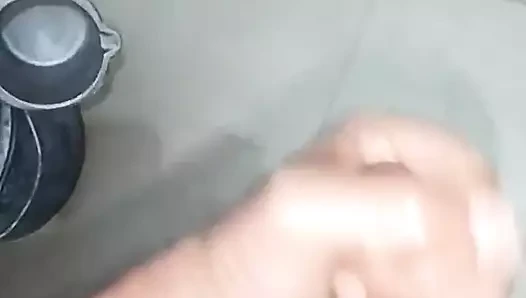Kalın yarak boşalıyor