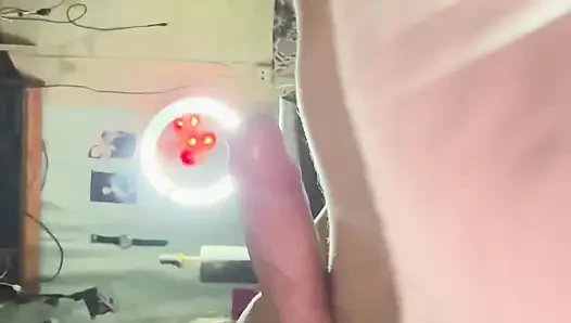 Sabbernder Blowjob Von Der Tätowierten Schlampe Einer Nachbarin, Während Ihr Ehemann Bei Der Arbeit Ist