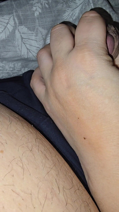 Step Mom Every time she pulls on the balls, step son squirts cum or not | Clip 1