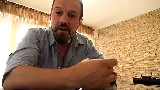 Черный хуище долбит двух шлюховатых сучек двойным раком