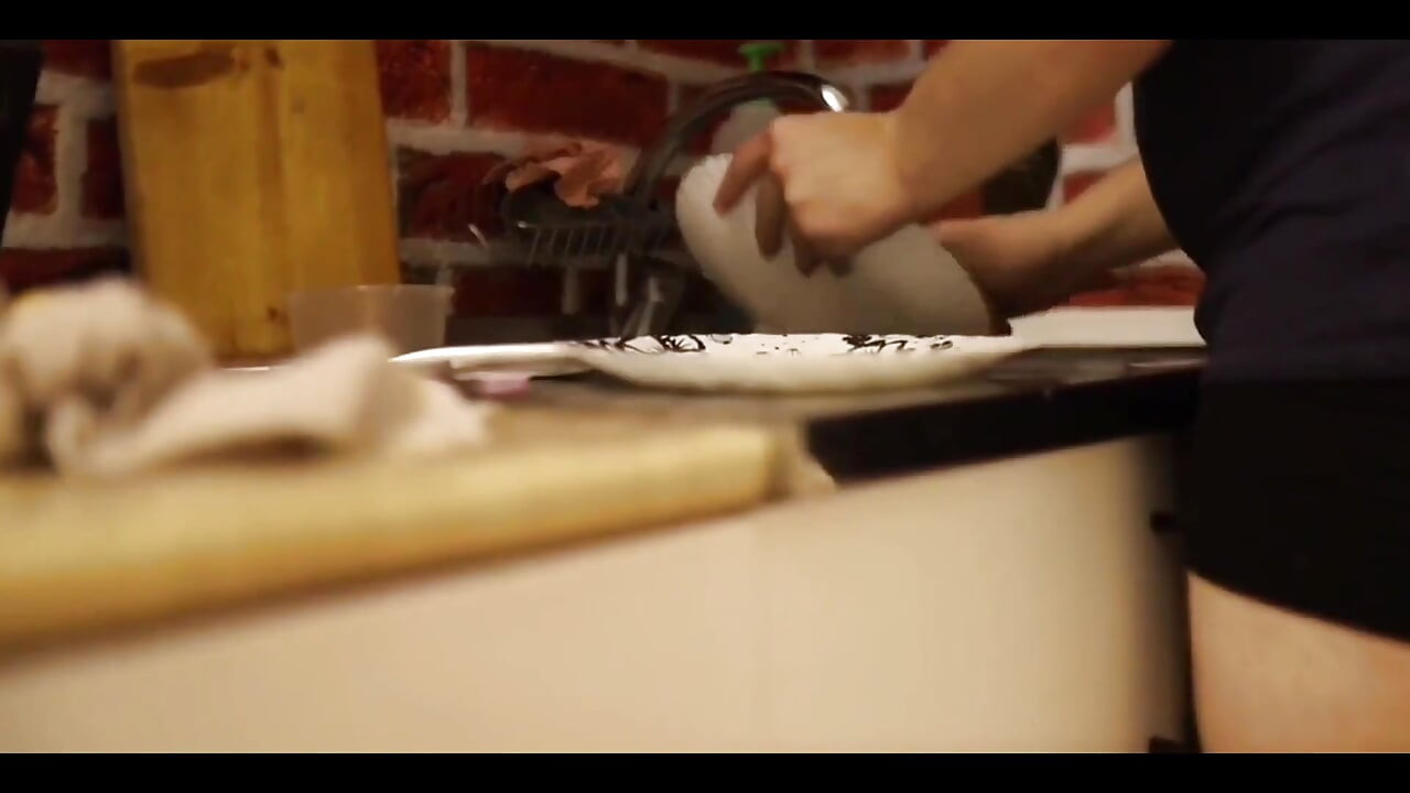 Poveste porno reală cu înregistrare de acasă cu un complot