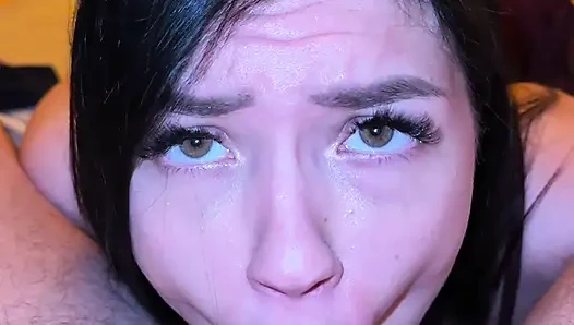 очень горячий рот и зрительный контакт