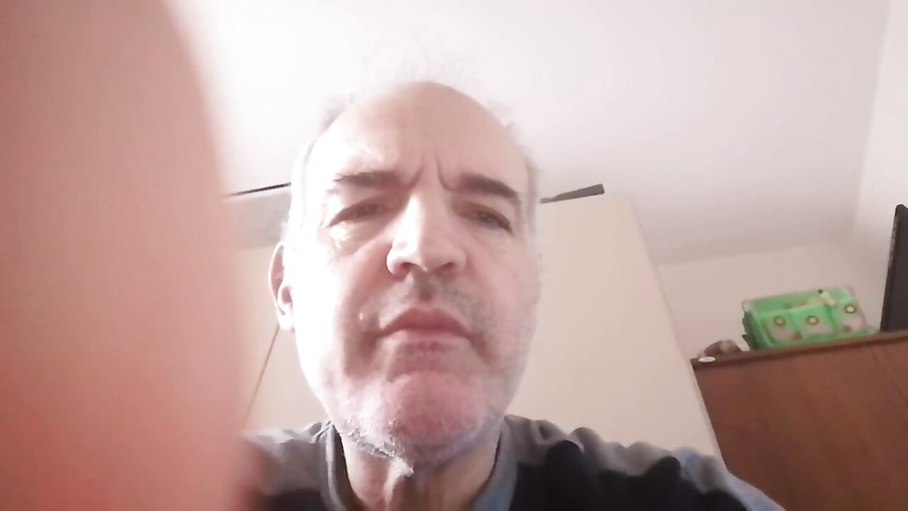 Estou sempre com um pau duro e não uso Viagra!