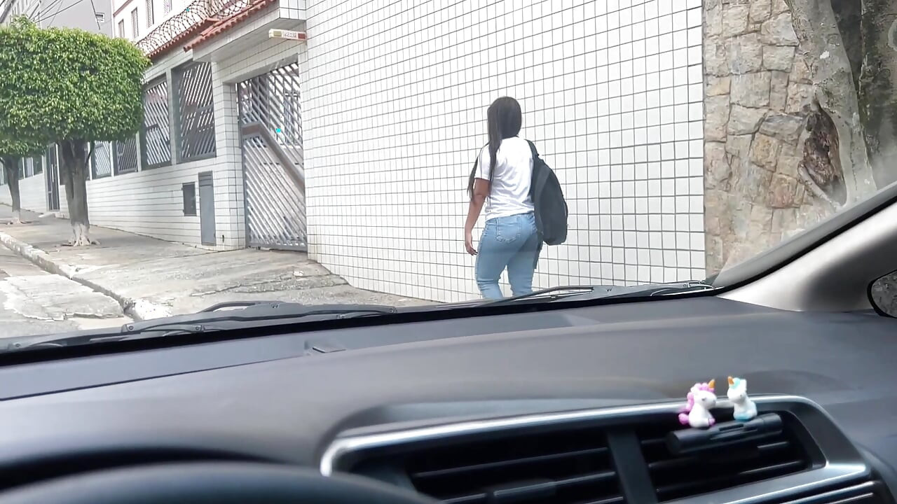 STUDENT HITCHED A RIDE WITH MARRIED TEACHER