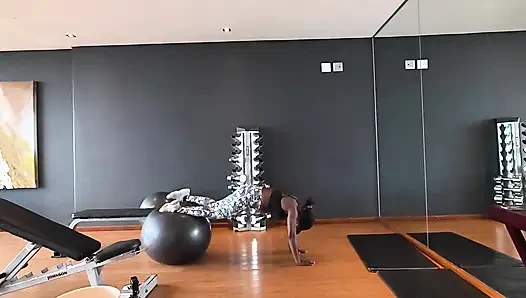 Ter, gülümsüyor ve oda anahtarı rüyaları