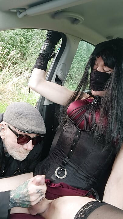 Excursie duminicală cu Veronica în mașină.
