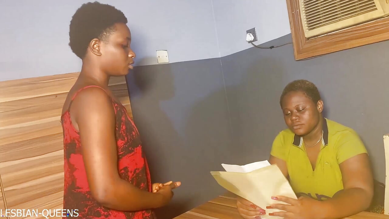 JILAT KAMAR ATAS DENGAN LESBIAN PROFESIONAL