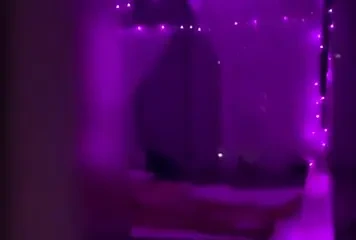 戴绿帽监视妻子