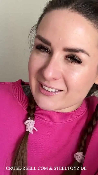 Memorabile momento da "Pegging con Cruel Reell - sperimenta il dominio in un nuovo modo!"