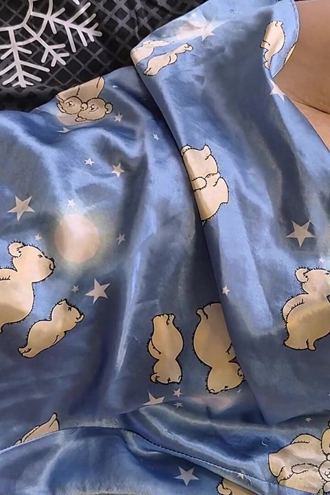 Hot Petite MILF. Fuck Me, Snowman, I Want to Cool Down a Little