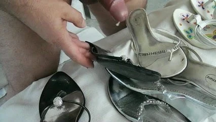 wife flip flop cum