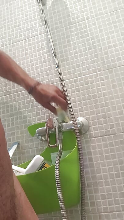 Duşta alıyorum