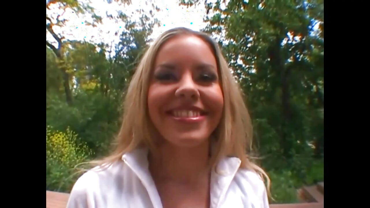 Big boobs sexy blonde threesome pussy penetrated