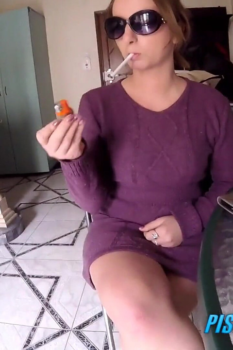 Pissing outdoors on the balcony