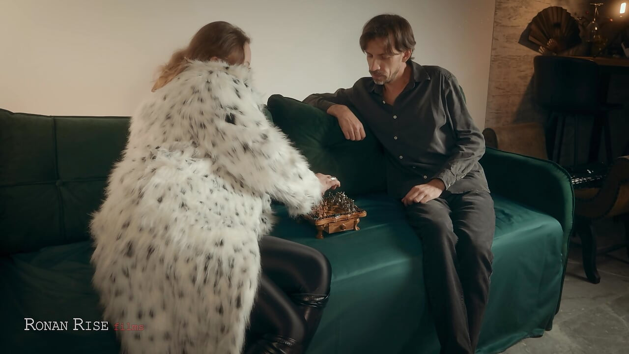 Fur Coat Domina Owns Loser’s Massive Cock After Chess – Greedy Handjob, Amazon Ride & Cum Swallowing