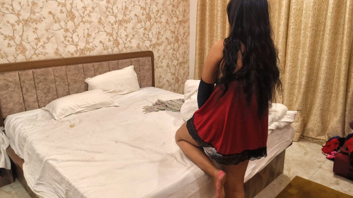 Beautiful Indian school Girl in Sexsy Dress Fucked by His Teacher , Hot Desi Hindi Sex Video