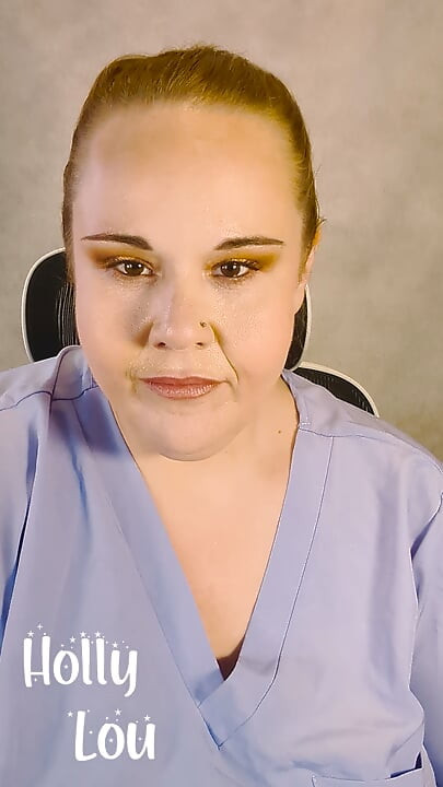 간호사가 작은 자지 환자에게 SPH 진단을 내린다