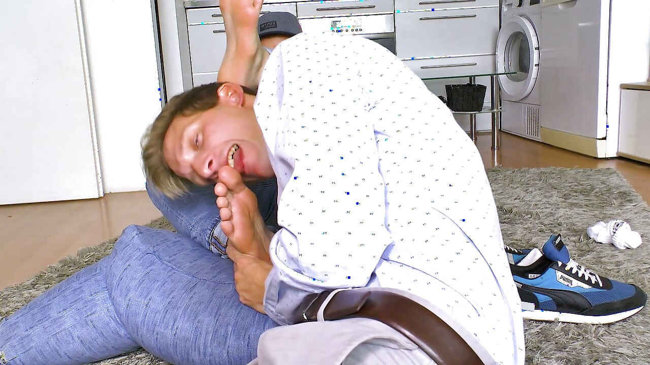 Playful Dominance: Guy Romes Commands Bazz to Worship and Tickle His Soles