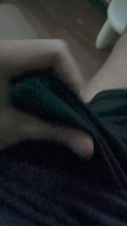 내 작은 친구를 안고 있어 그리고 난 괜찮아
