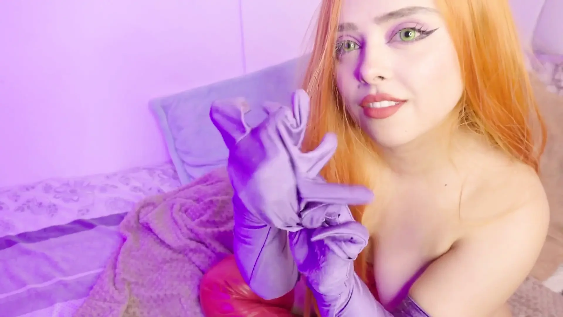 Gloves Fetish with Jessica Rabbit