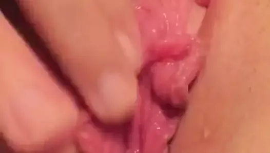 HOT UPCLOSE throbbing clit while masturbating(2 orgasms)