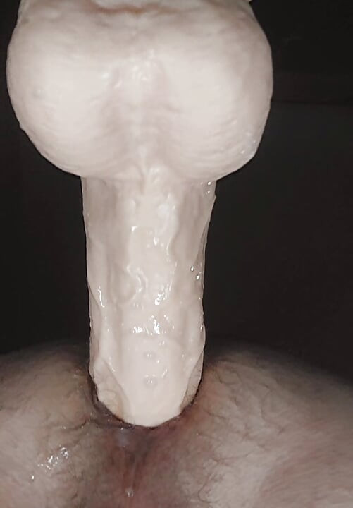 Big Cock for sloppy and farting ass