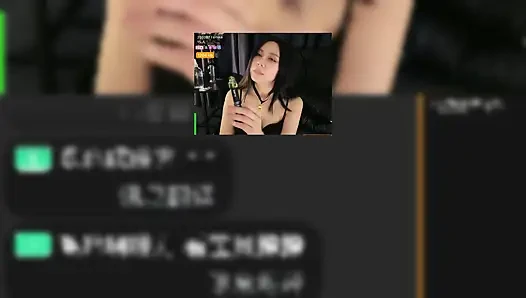 Rekaman live streaming guru yang kecanduan berhubungan seks sama penggemar online