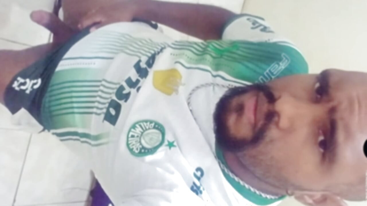 Prije odlaska na utakmicu sam se uzbudio.