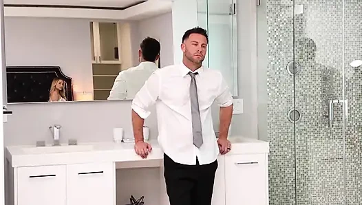 Eroticax - sarışın sahibe aldatan kocası tarafından sevişiyor