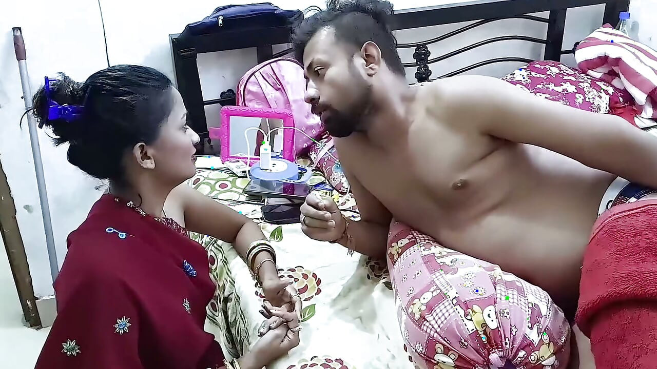 Chhoti saali ko paise dekar jabbar dasti land muh me daal diya
