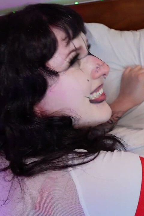 Fucking a Crazy Clown Girl