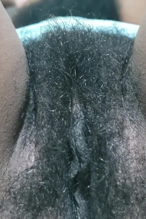 火辣毛茸茸的阴户慢动作黑人妻子啪啪