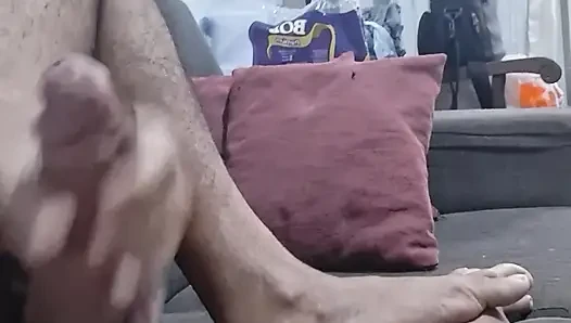 Ladysilva azgın yarağını sıvazlıyor