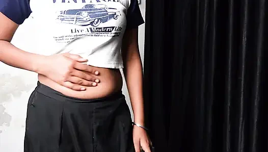 Güzel üvey kız kardeş üvey erkek kardeşi HIndi Audio ile seks yapıyor