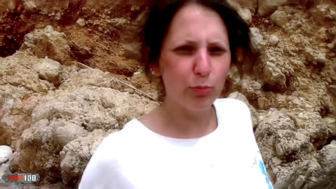 Nathalie vanadis: nathalie vanadis ve büyük doğal göğüsleriyle plajda anal sikiş