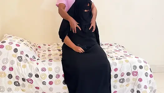 Huge Wide Pussy Saudi Muslim Big Ass & Big Boobs Fuck Stepson When She Alone in Restroom