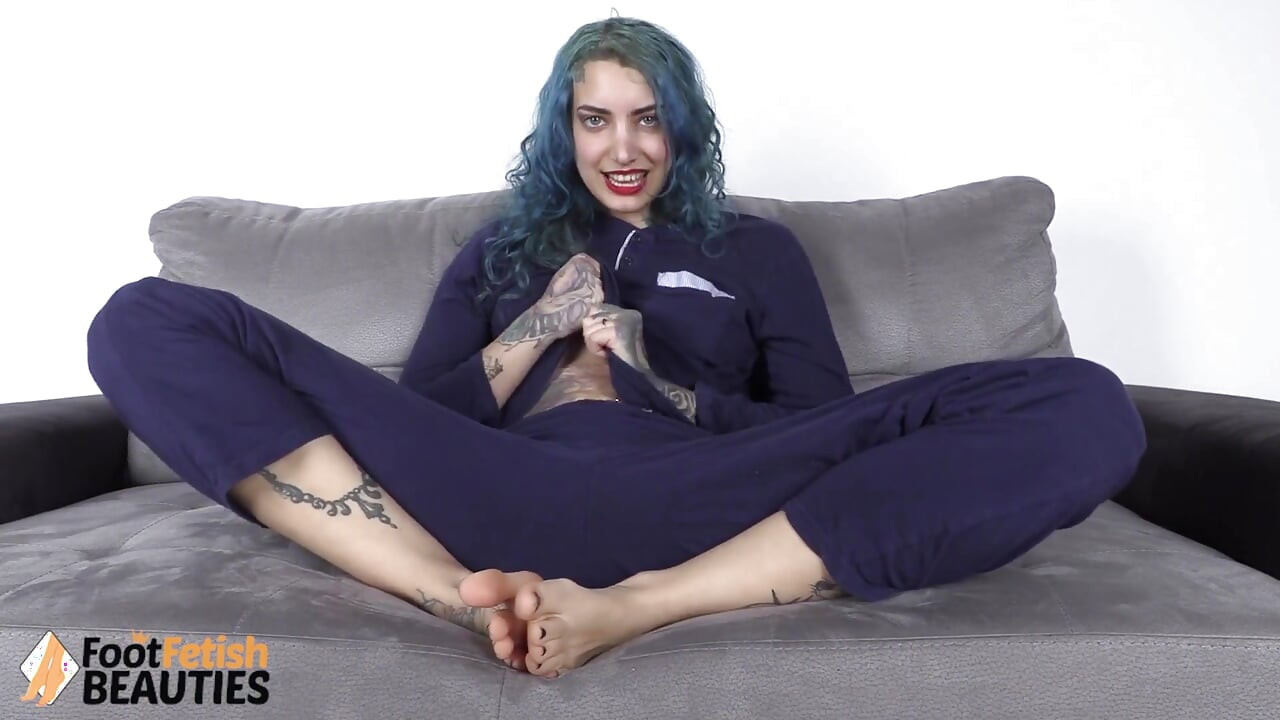 Welcoming New Roommate with Masturbating and Foot Teasing