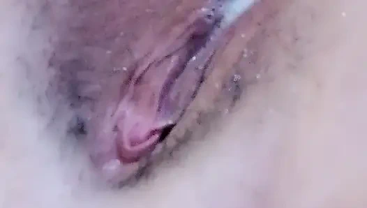 Abang tiri menyeluruh diam-diam diam-diam masuk ke kamar saudara tirinya